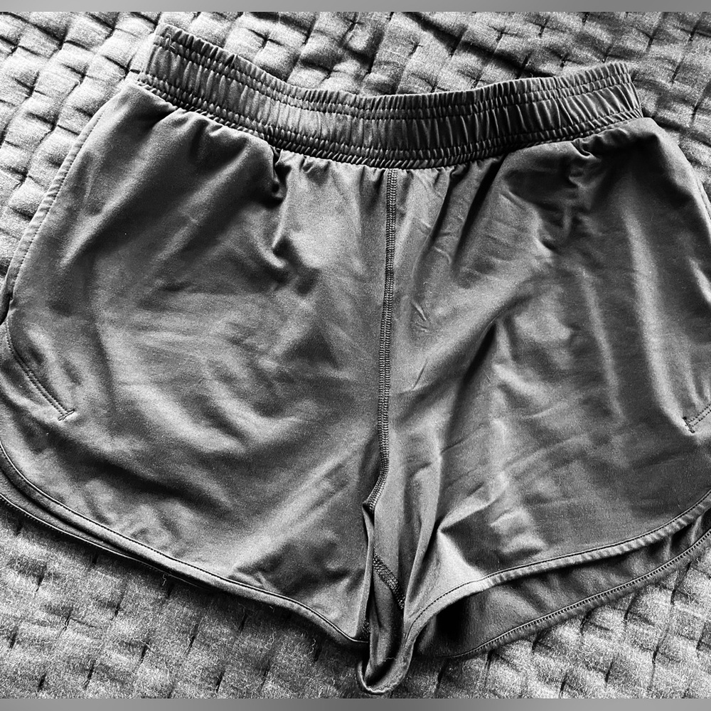 Women's all in motion Black Shorts